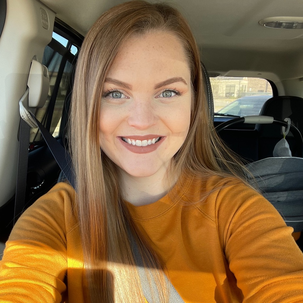 Meet your Posher, Sydni